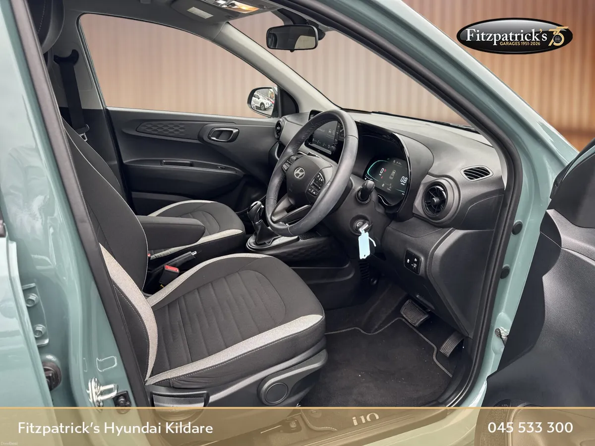 Hyundai i10 Deluxe Plus Auto - 2024 - Image 6