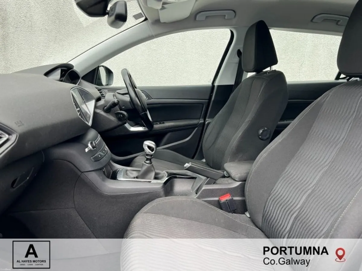 Peugeot 308 1.6 BLUE HDI 120bhp Active - Image 3