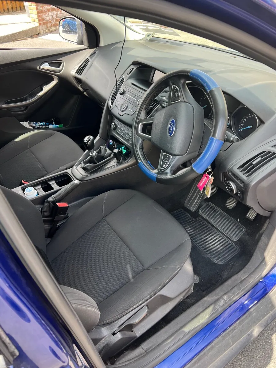 Ford Focus 2015 - Image 5