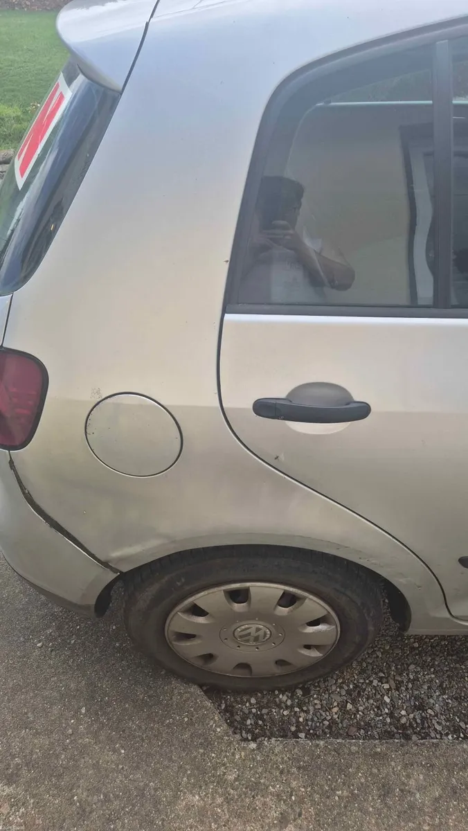 Volkswagen Golf 2006 1.4L - Image 5
