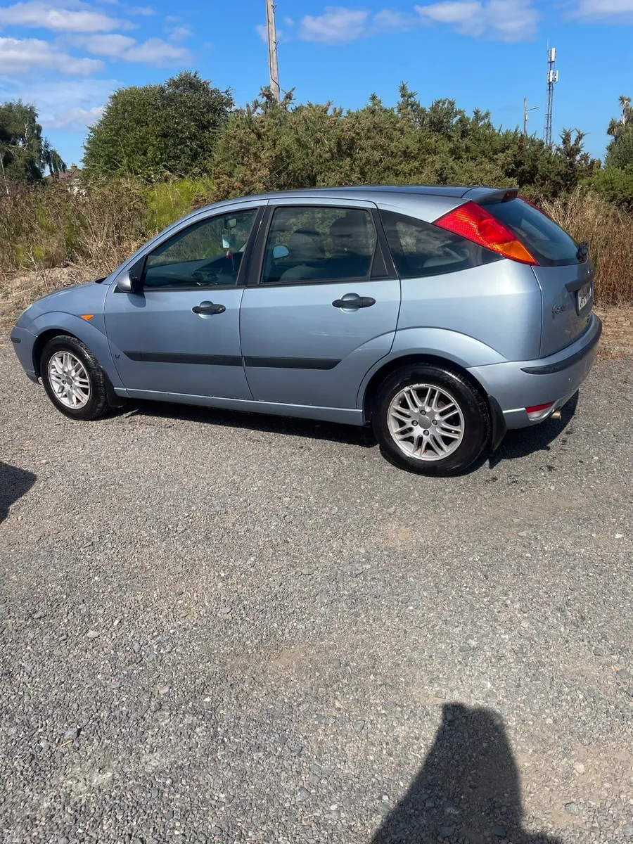 Ford Focus 2004 - Image 1