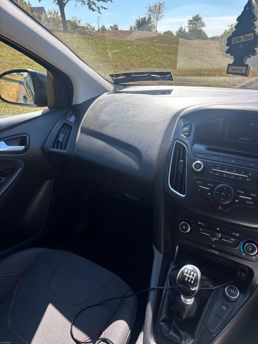 Ford Focus 2016 - Image 2