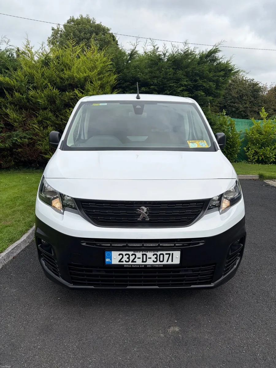 232 Peugoet Partner - High Spec - Image 3
