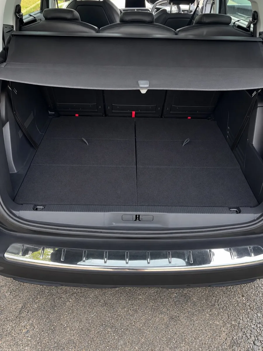 Peugeot 5008 Allure *New NCT* - Image 5