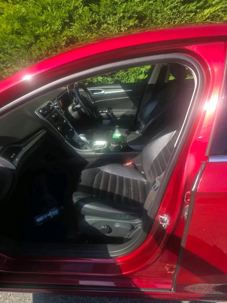 Ford Mondeo 2.0 diesel Automatic - Image 2