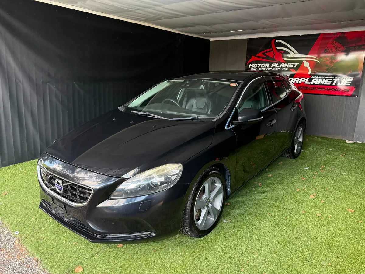VOLVO V40 1.6 AUTOMATIC - Image 3