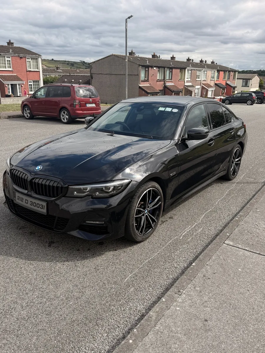 2021 BMW 330e hybrid - Image 2