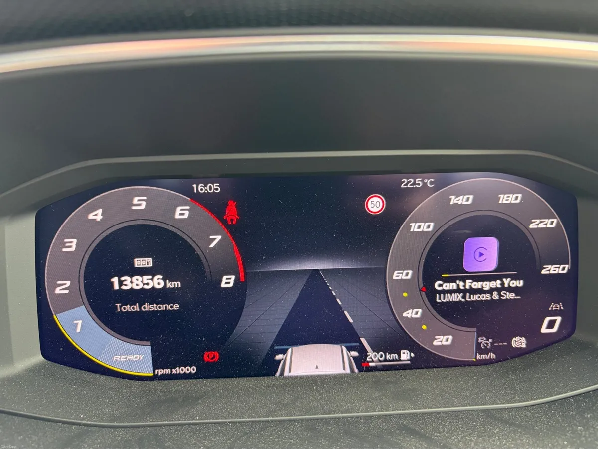 SEAT Leon 2025 - Image 6