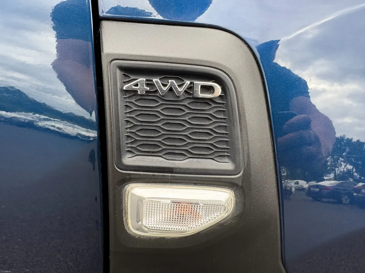 201 Dacia Duster Comfort 1.5 DCI 115HP  4WD - Image 5