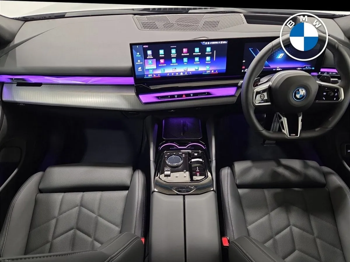 BMW 5-Series 530e M Sport Saloon - Image 4