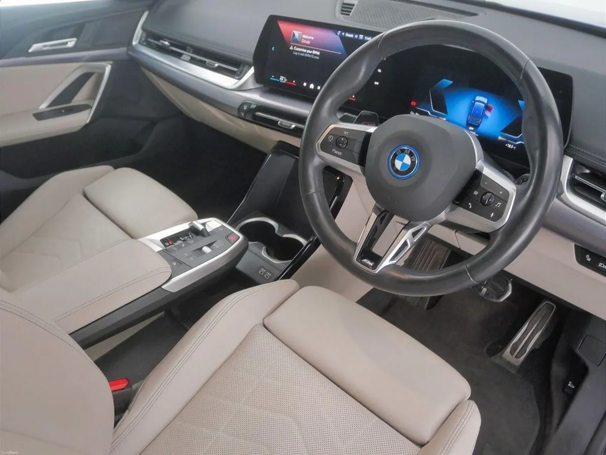 BMW iX1 eDrive20 M Sport - Image 6