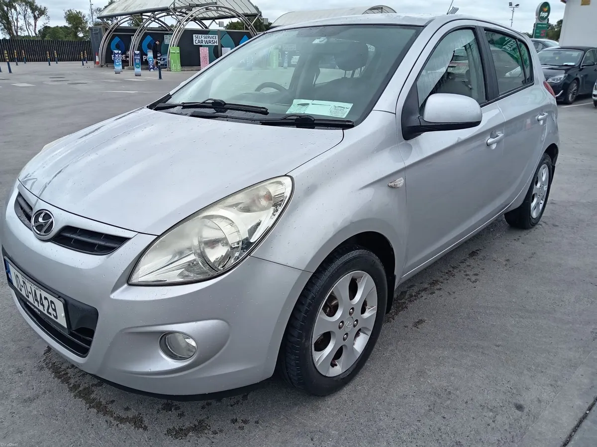 10 HYUNDAI 120 1.2 NEW NCT 07/27 LOW MILES!! - Image 2