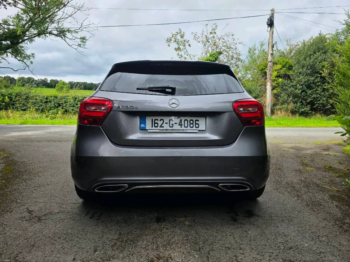 Mercedes Benz A series A180D sport - Image 4