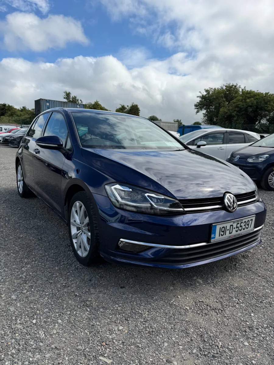Volkswagen Golf 2019 Blue - Image 3