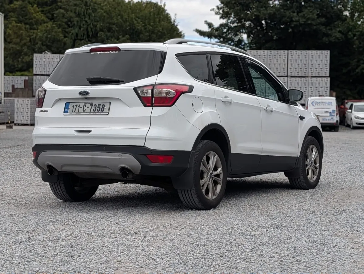 2017 FORD KUGA TITANIUM 1.5 TDCI 120PS F FWD 4DR - Image 4