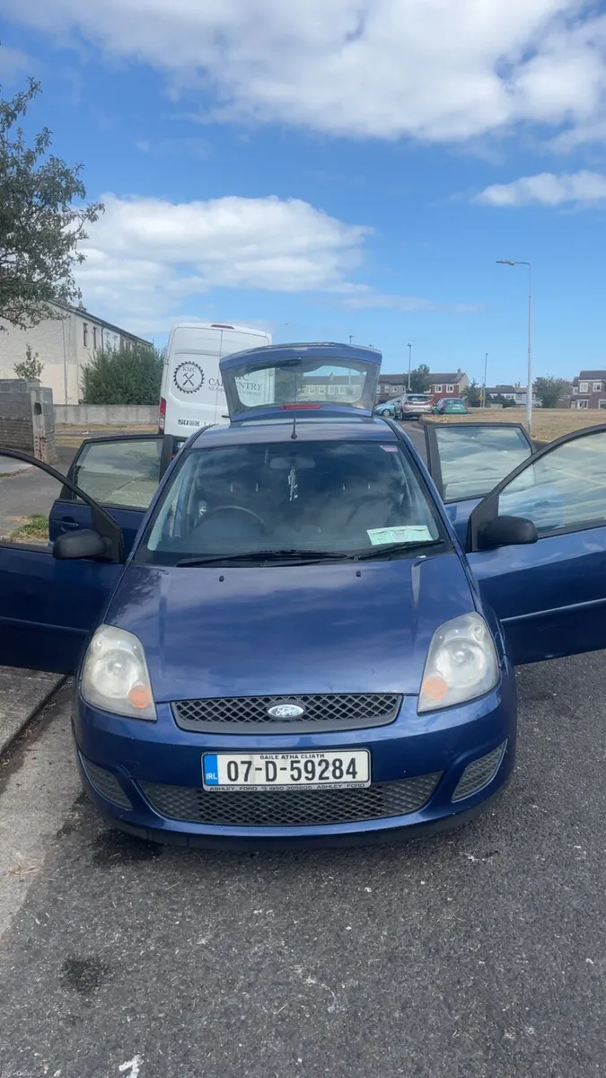 Car - Image 1