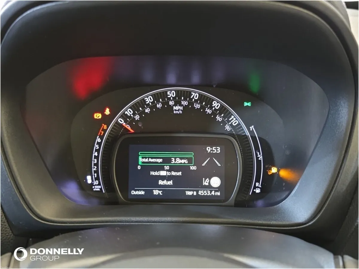 Toyota Aygo X Hatchback Edge - Image 6