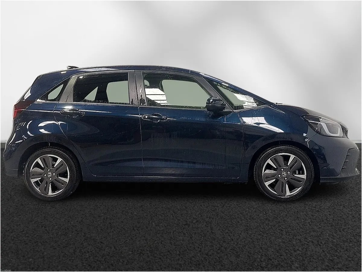 Honda Jazz Hatchback Advance - Image 5
