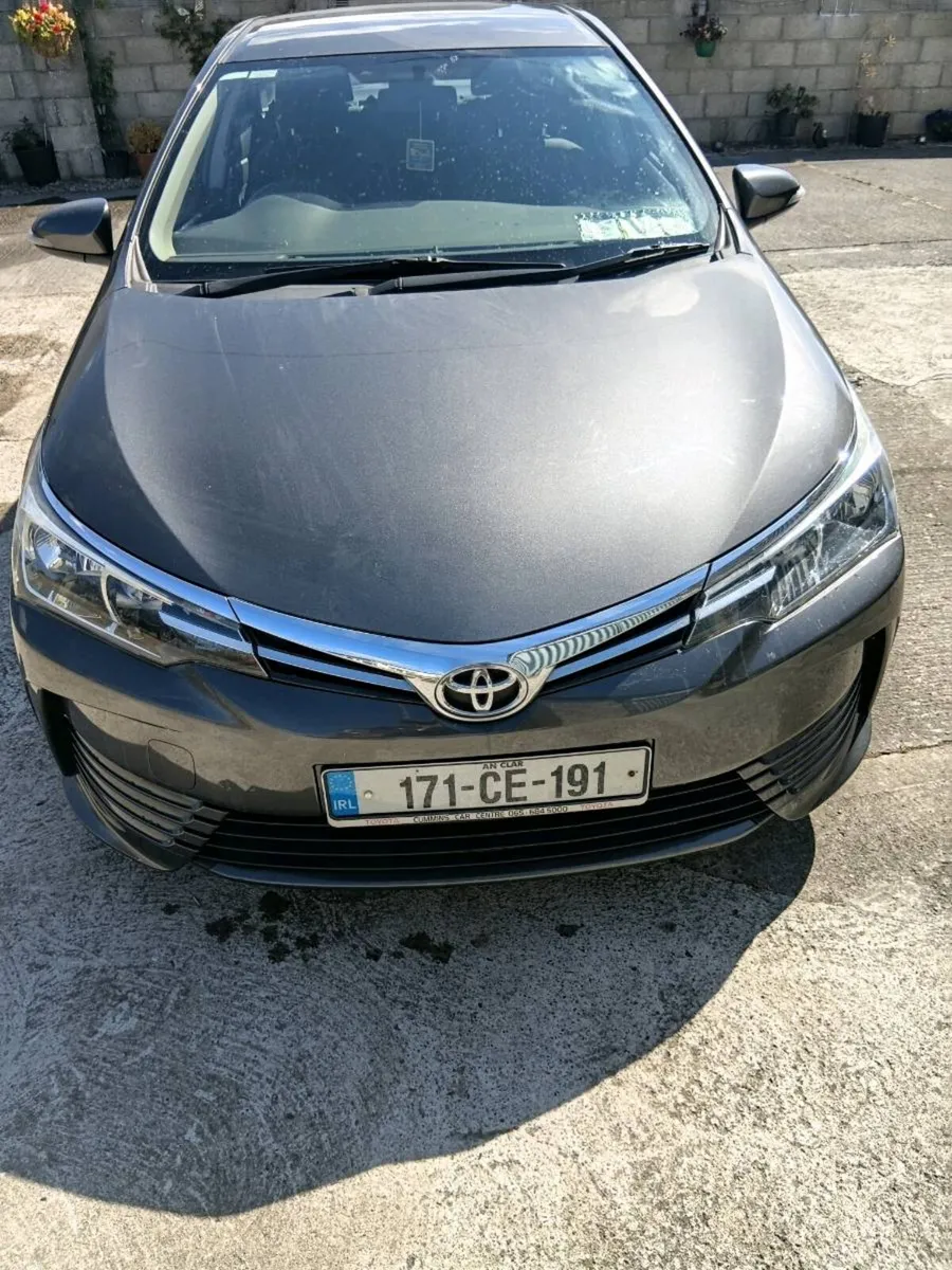Toyota Corolla 1.4 D FSH only 61000 km - Image 1