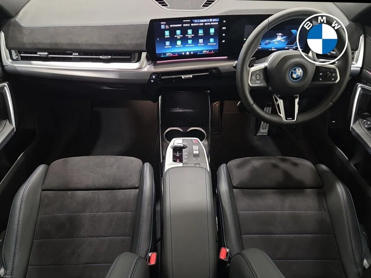 BMW iX2 eDrive20 M Sport - Image 4