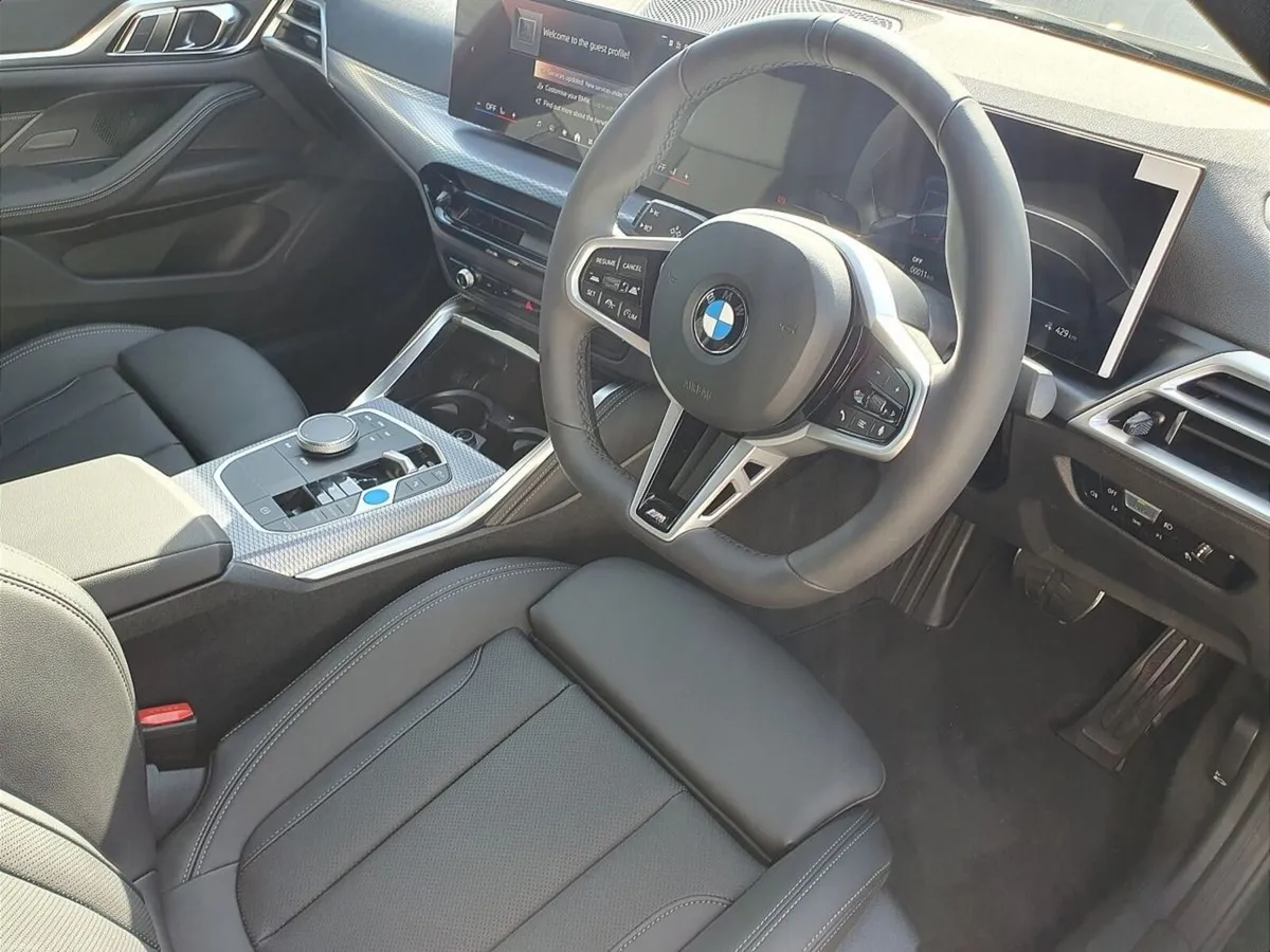 BMW i4 eDrive35 M Sport - Image 6