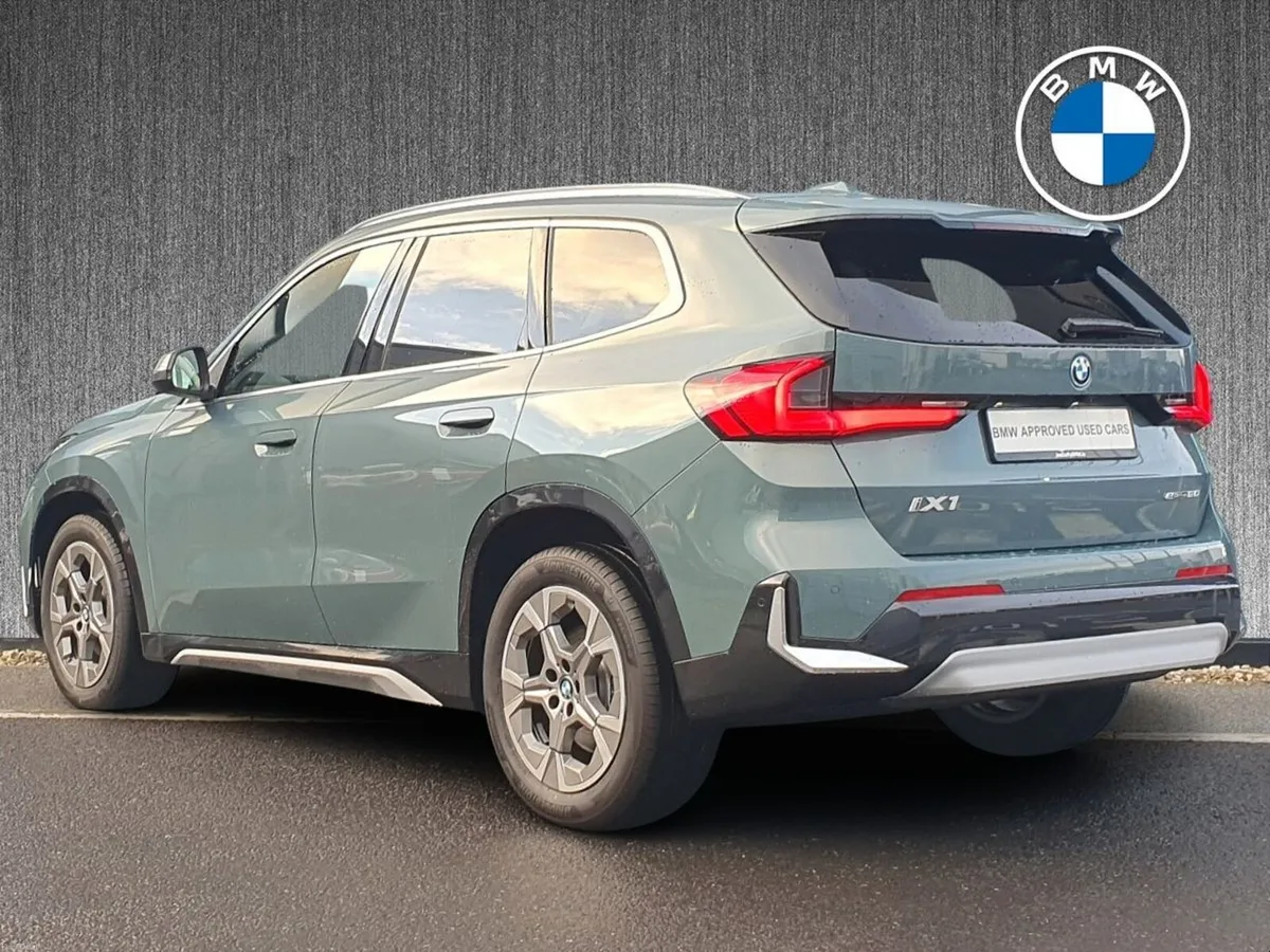 BMW iX1 eDrive20 xLine - Image 2