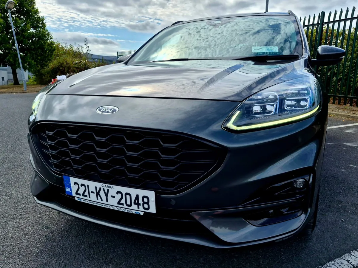 2022 FORD KUGA  2.5 PHEV HYBRID ST LINE X - Image 5