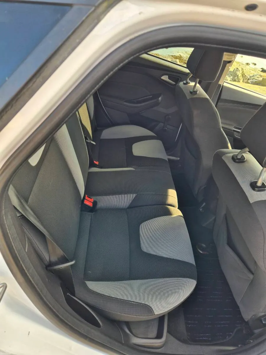 FOCUS ZETEC S - Image 6