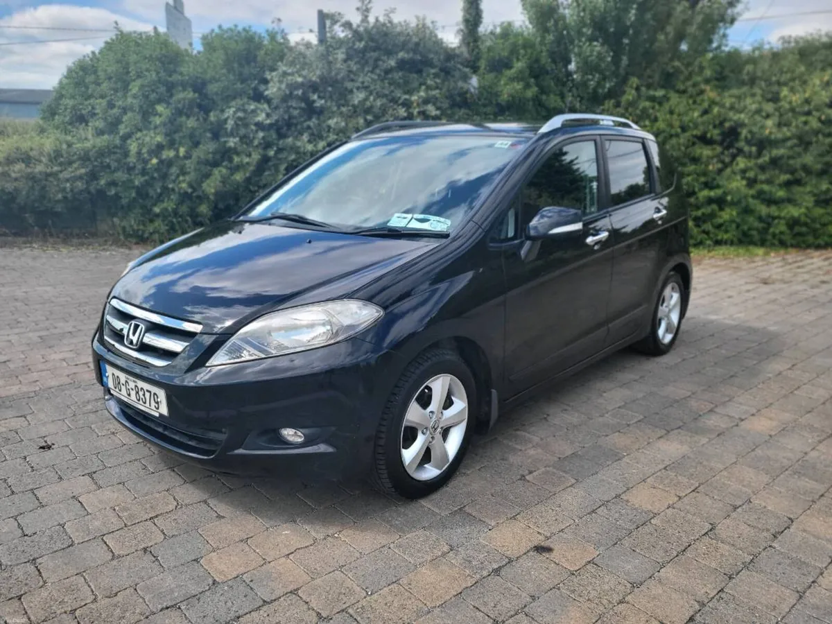 Honda frv .six seater .new nct 12/26 - Image 1