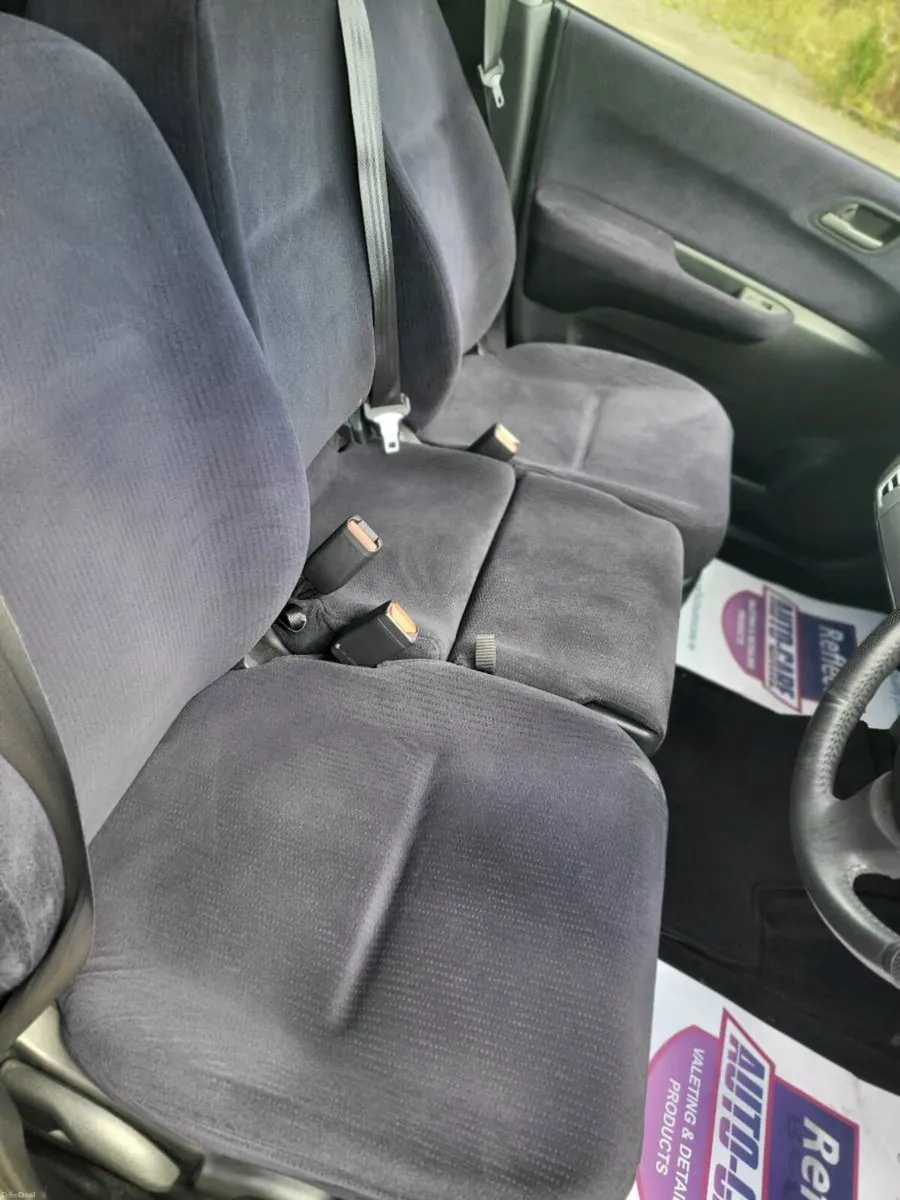 Honda frv .six seater .new nct 12/26 - Image 6
