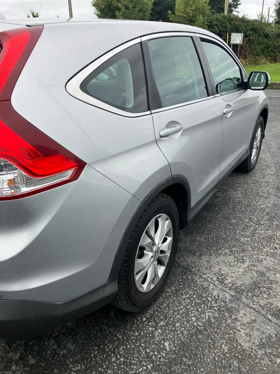 Car - Image 1