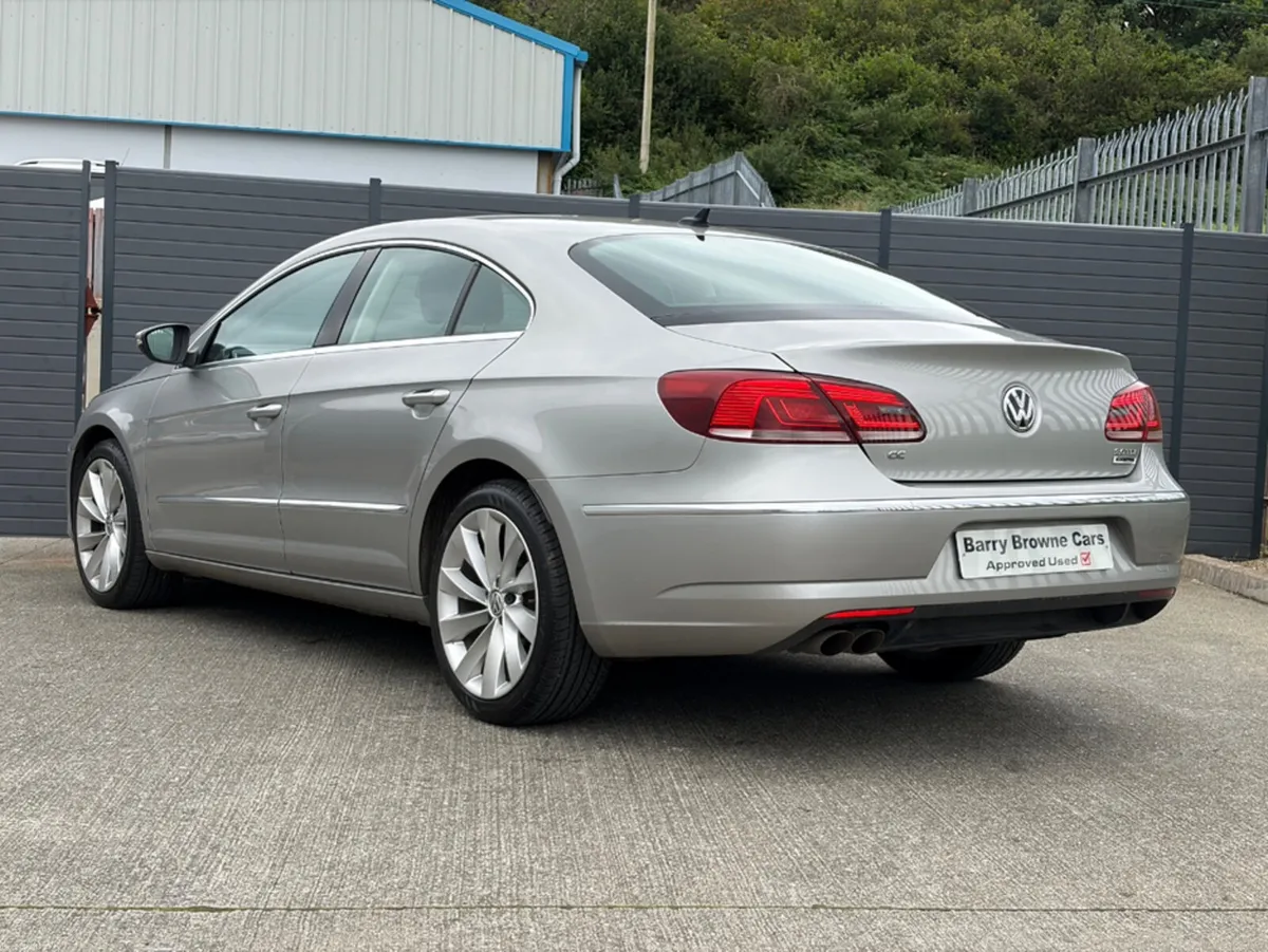 Volkswagen Passat 2.0 TDI 150PS 4DR - Image 5
