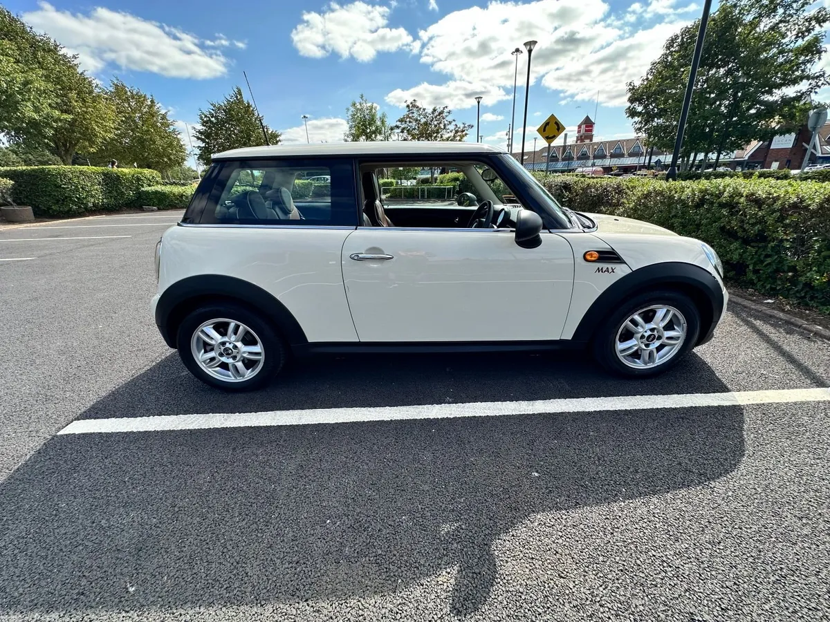Mini First 2011 - Image 3