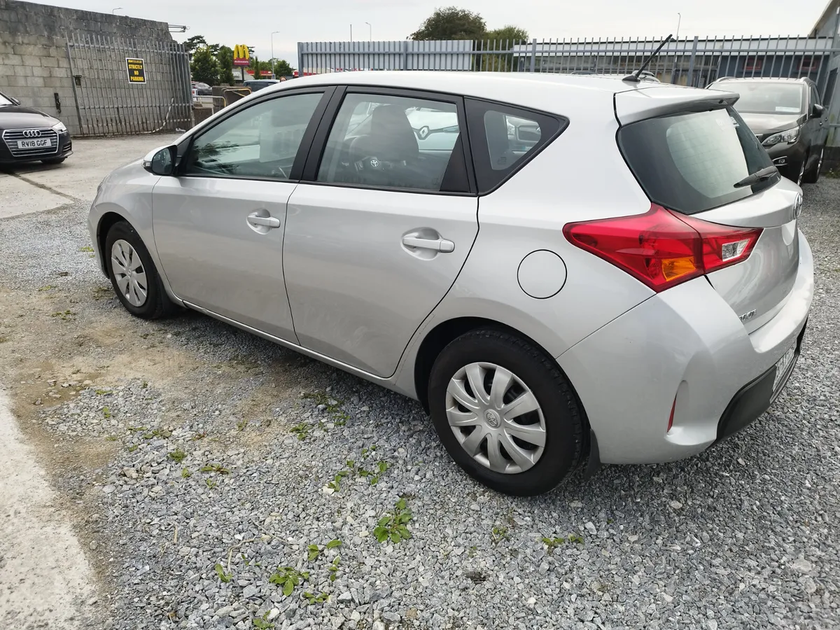 2015 Toyota Auris 1.3 petrol terra - Image 6