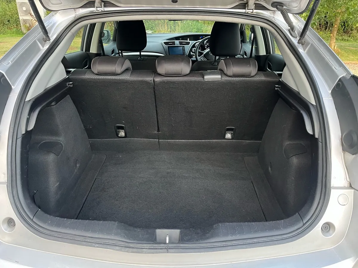 2016 Honda Civic 1.8 I VTEC SPORT AUTO 4DR - Image 6