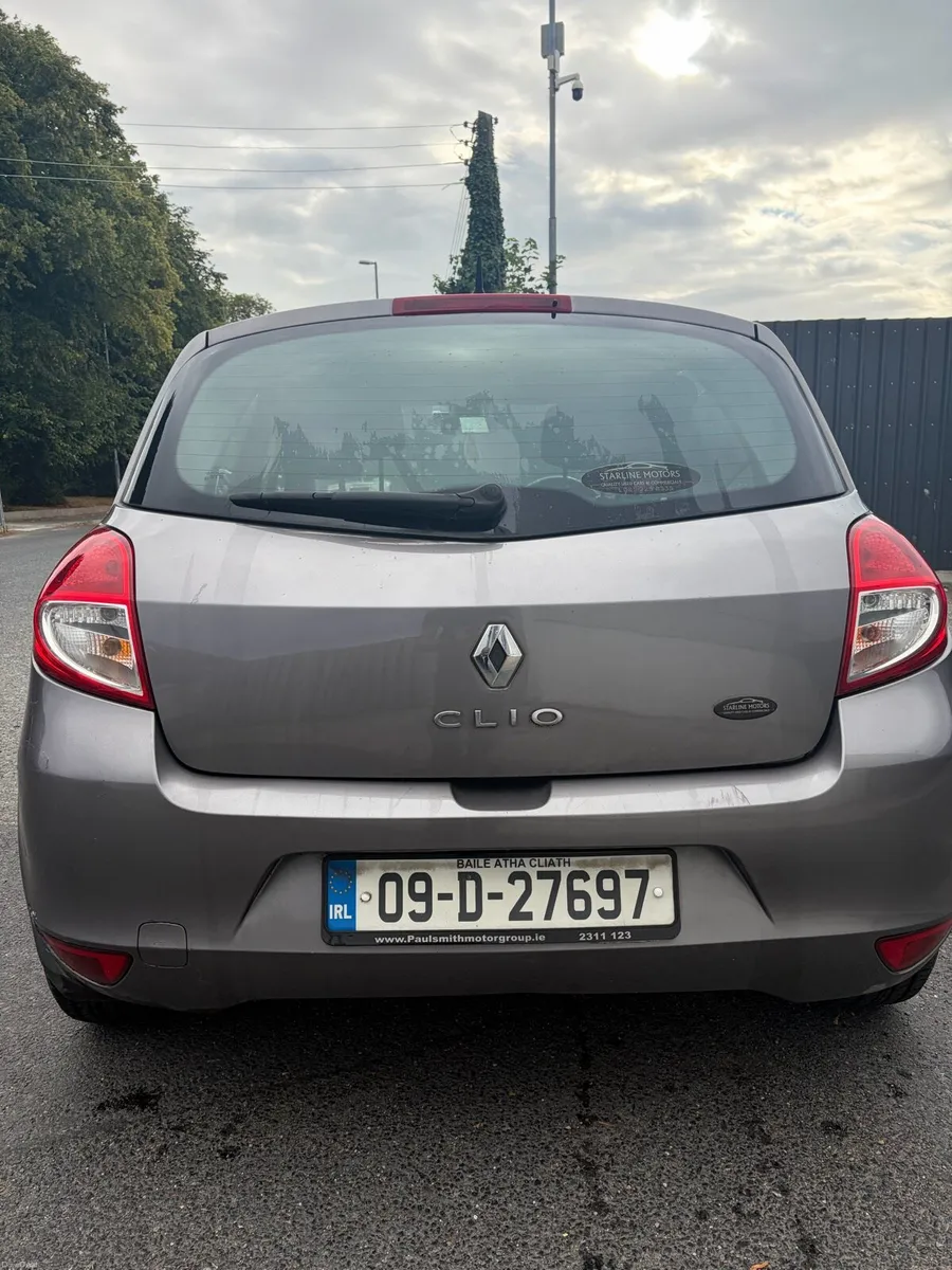 2009 Renault Clio 1.1 Petrol BRAND NEW NCT! - Image 5