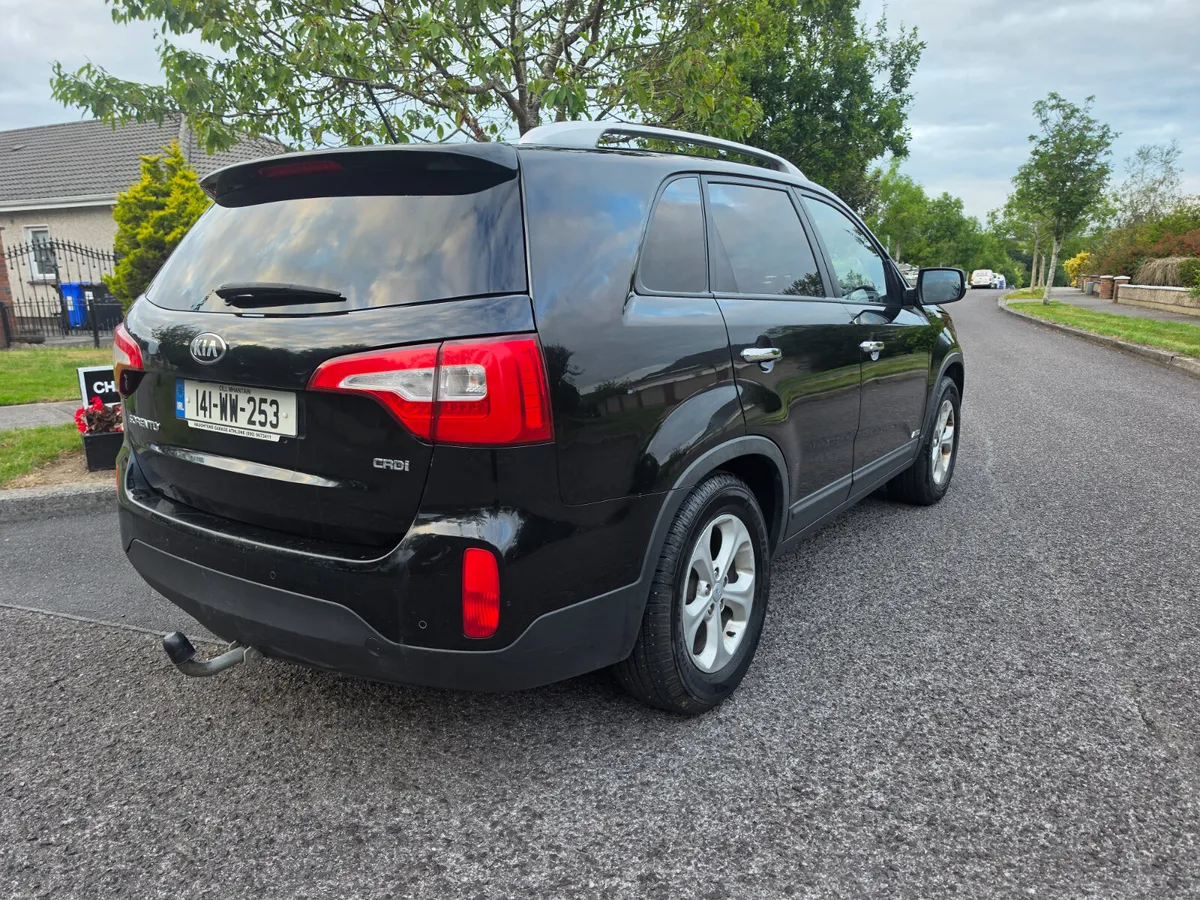 Kia Sorento 2.2 diesel 4wd ( new NCT and TAXED - Image 5