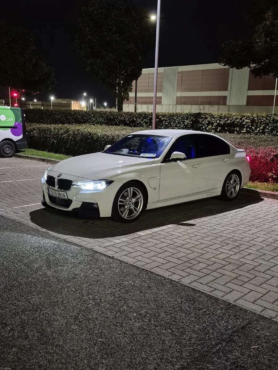 BMW 3-Series 2017 - Image 1