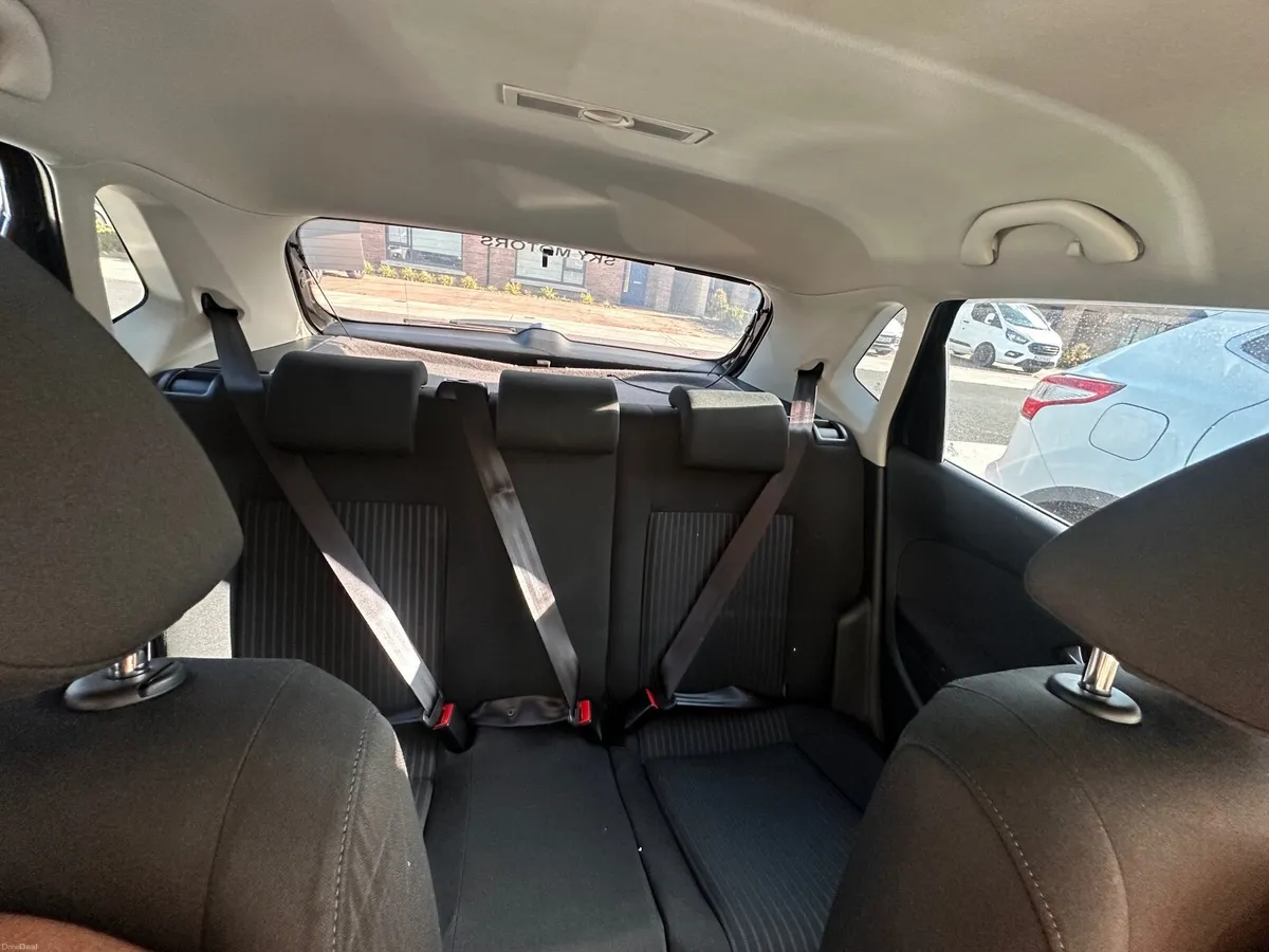 Volkswagen Polo 2014 low mileage Automatic - Image 3