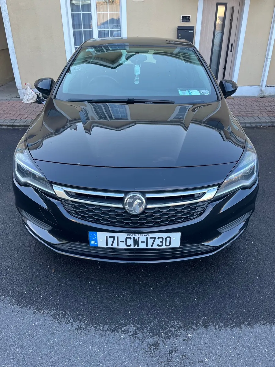 Vauxhall Astra 2017 - Image 1