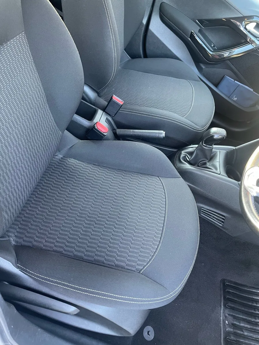 Peugeot 208 Active 1.2  5dr  / long NCT - Image 6