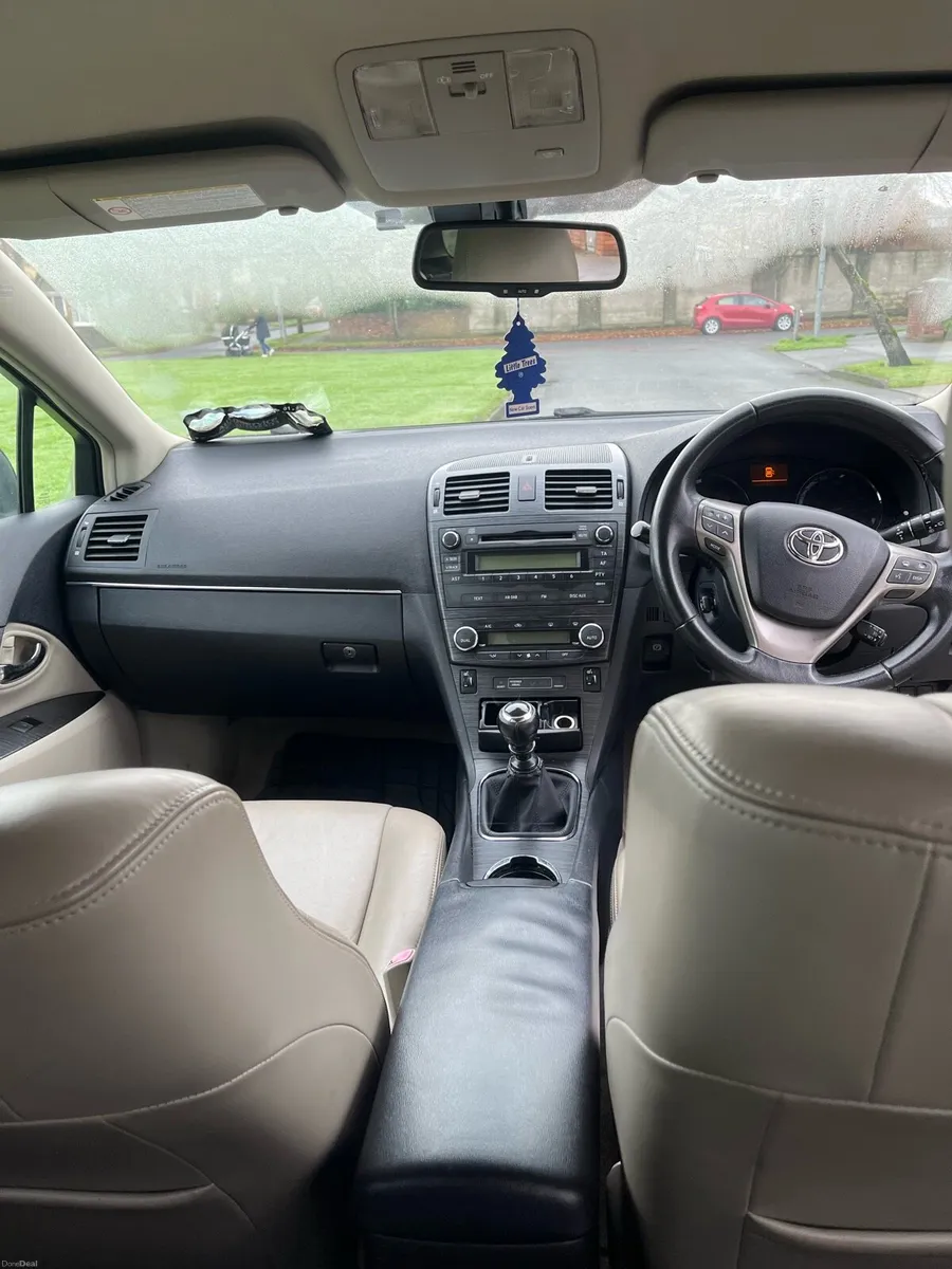 Great Condition 2009 Toyota Avensis TR OVERMOUNT - Image 3