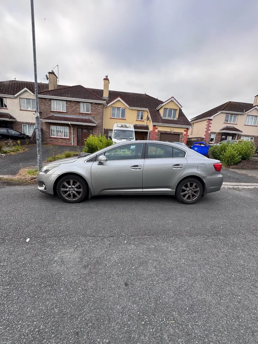 Car - Image 2