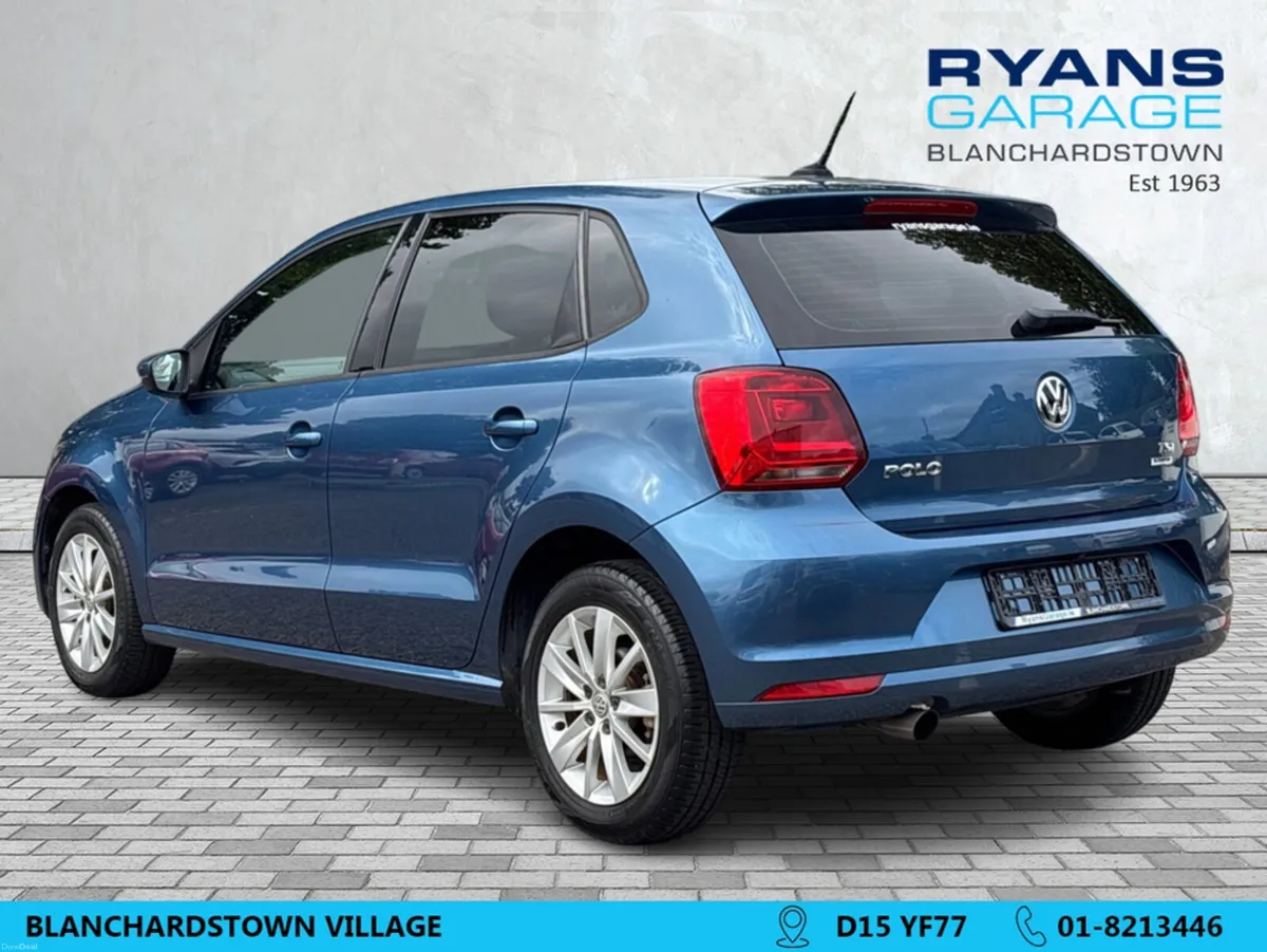 Volkswagen Polo 1.2 PETROL AUTO 5DR - Image 5