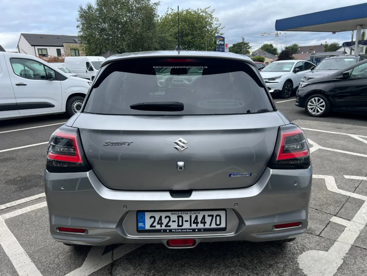 Suzuki Swift 1.2 HYBRID MOTION CVT 5DR (10 YR warr - Image 4