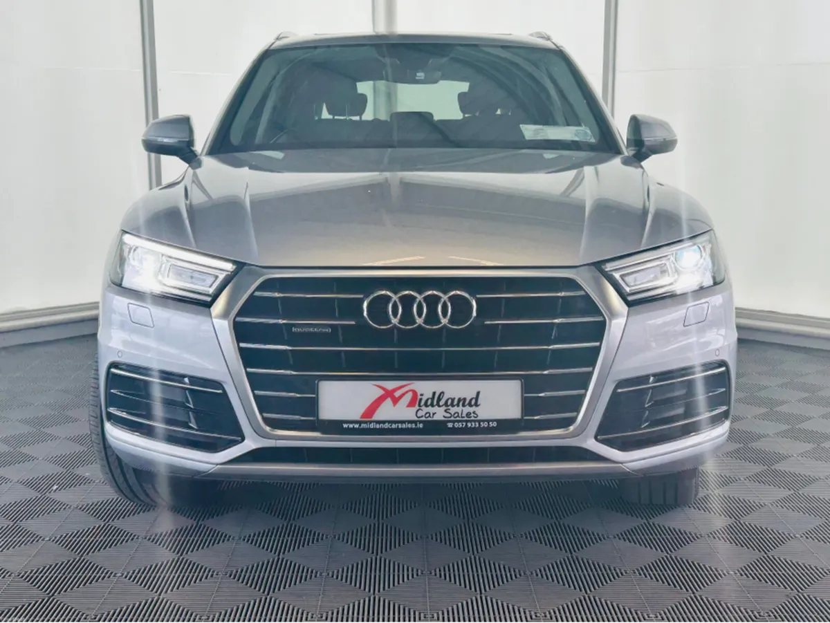 Audi Q5 2.0 TDI 163 Quattro Auto **Pan Roof** - Image 5