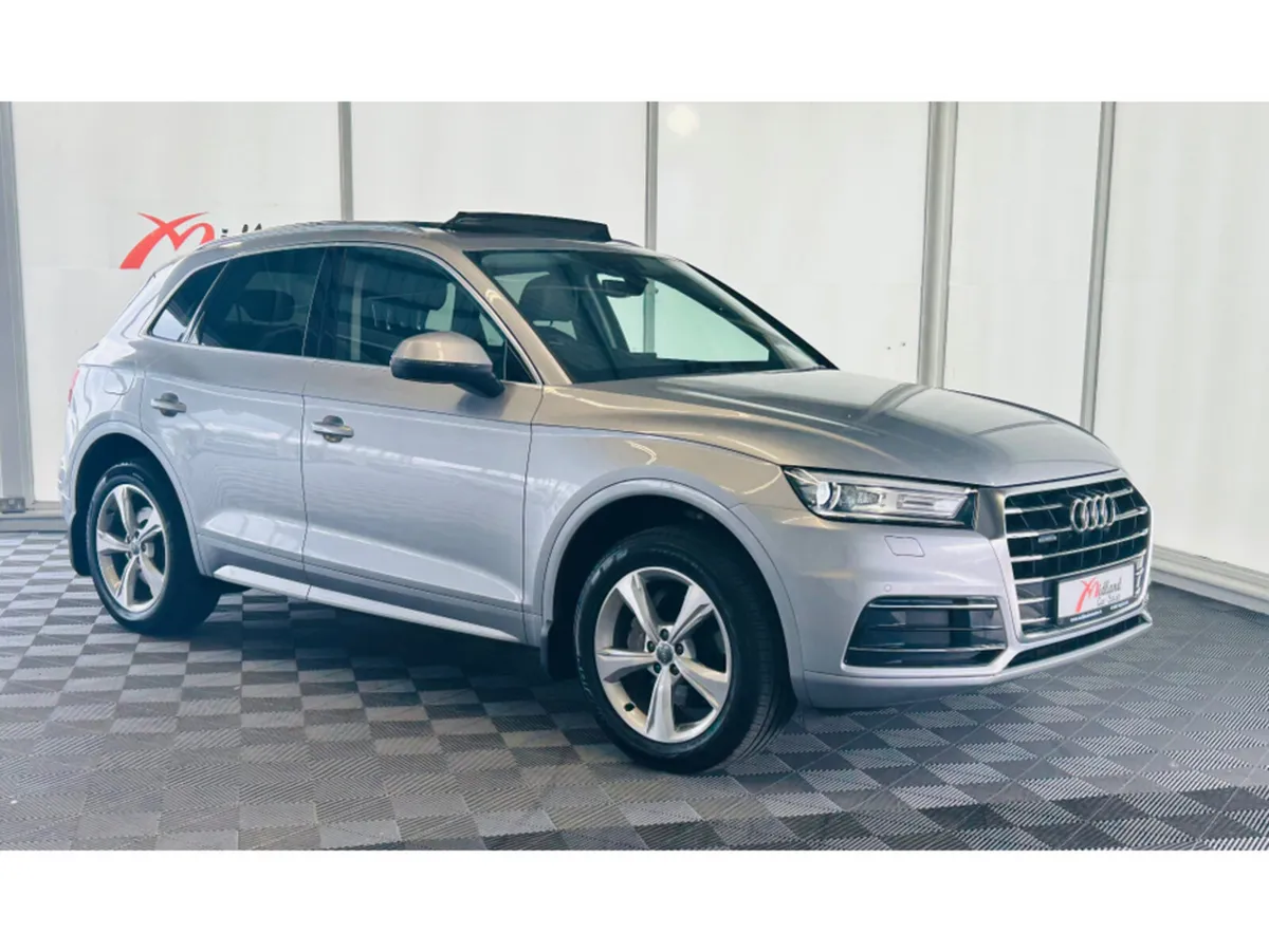 Audi Q5 2.0 TDI 163 Quattro Auto **Pan Roof** - Image 3