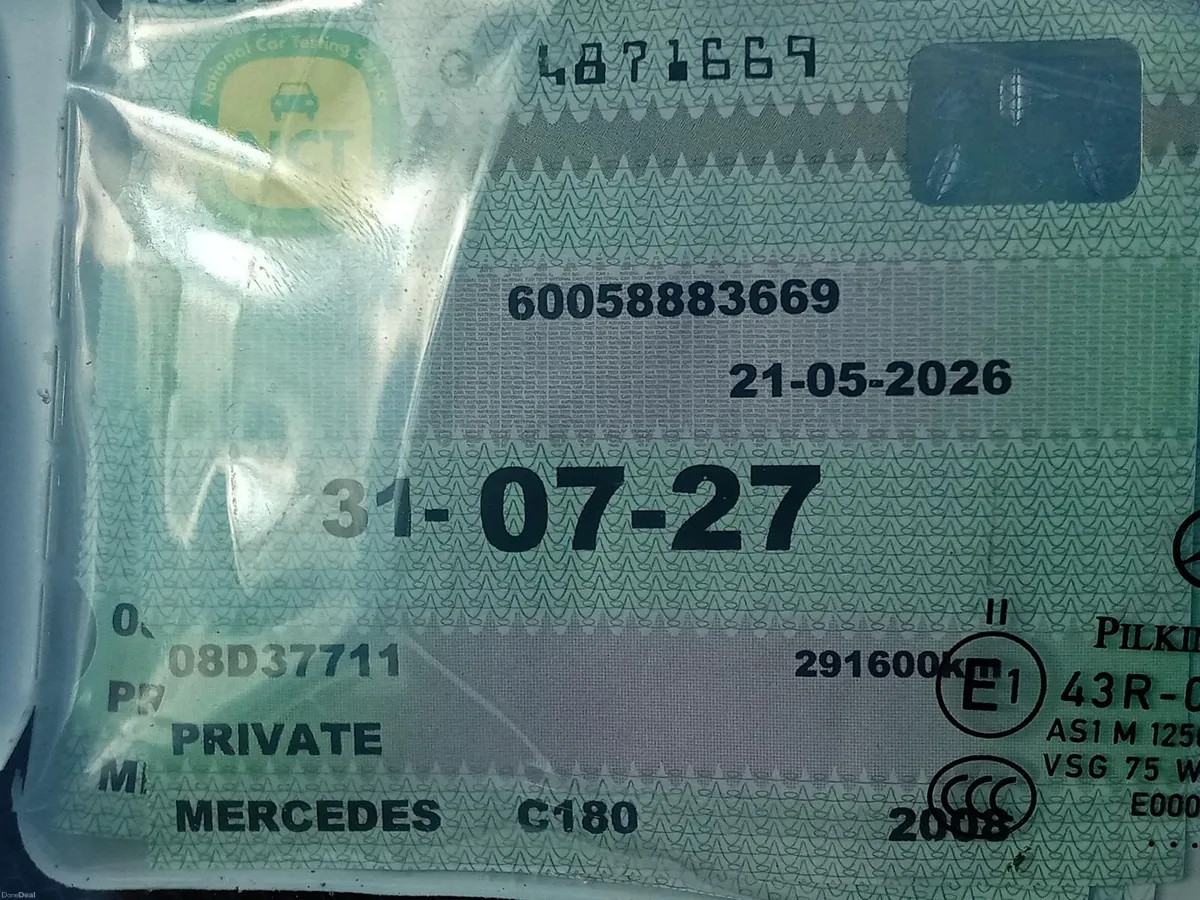 Mercedes-Benz C-Class 2008 - Image 2
