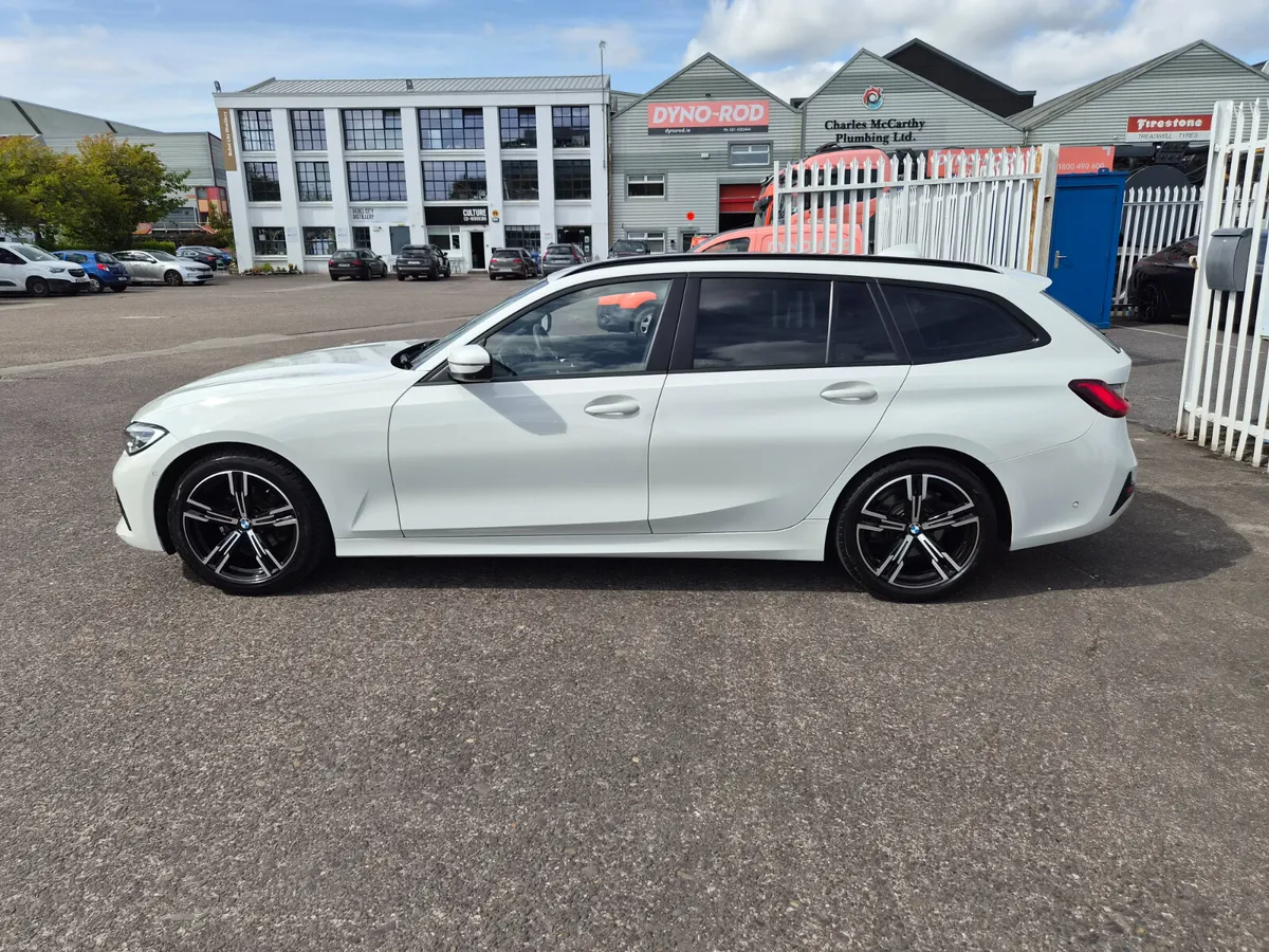 2021 Bmw 3 Series 318I Touring Automatic - Image 4
