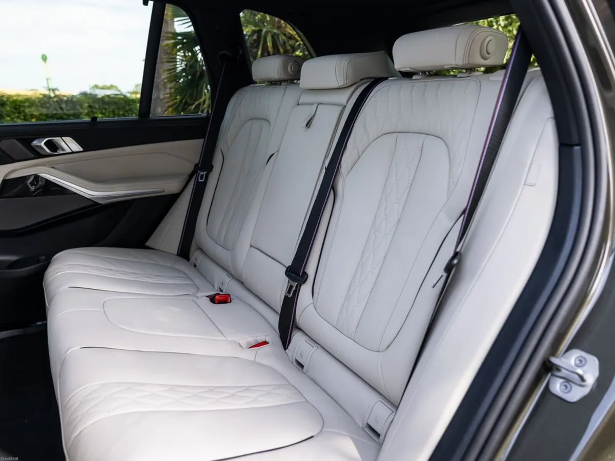 BMW X5 xDrive 50e M Sport - Image 6